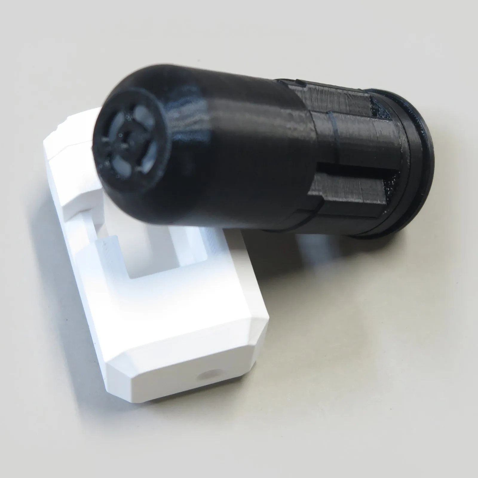 Colpo da 40 mm X-Tag per lanciatore — foto 1/3
