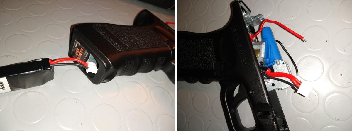 La batteria nel vano caricatore con la presa del bilanciatore sul fianco destro